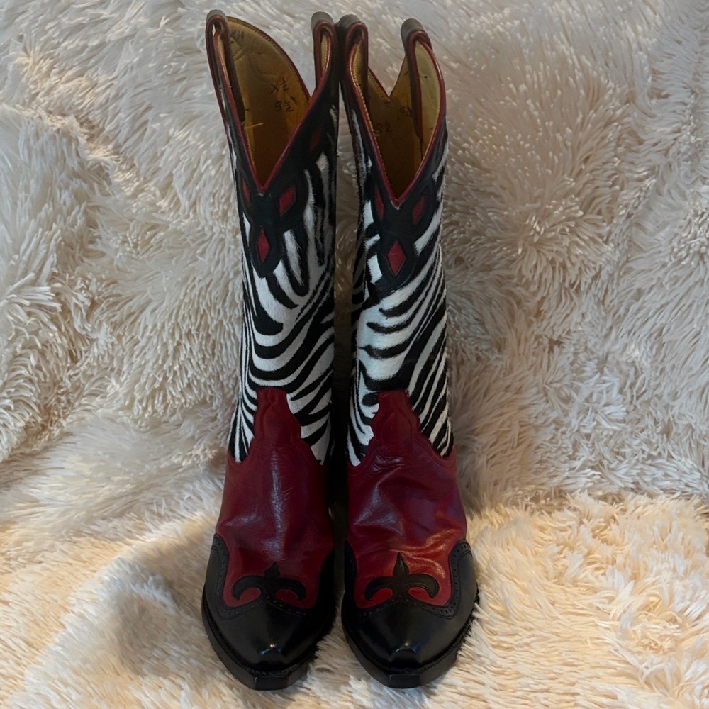 Tres Outlaws handmade hair on hide Zebra Print Cowboy Boots NIB Sz 4 1/2B